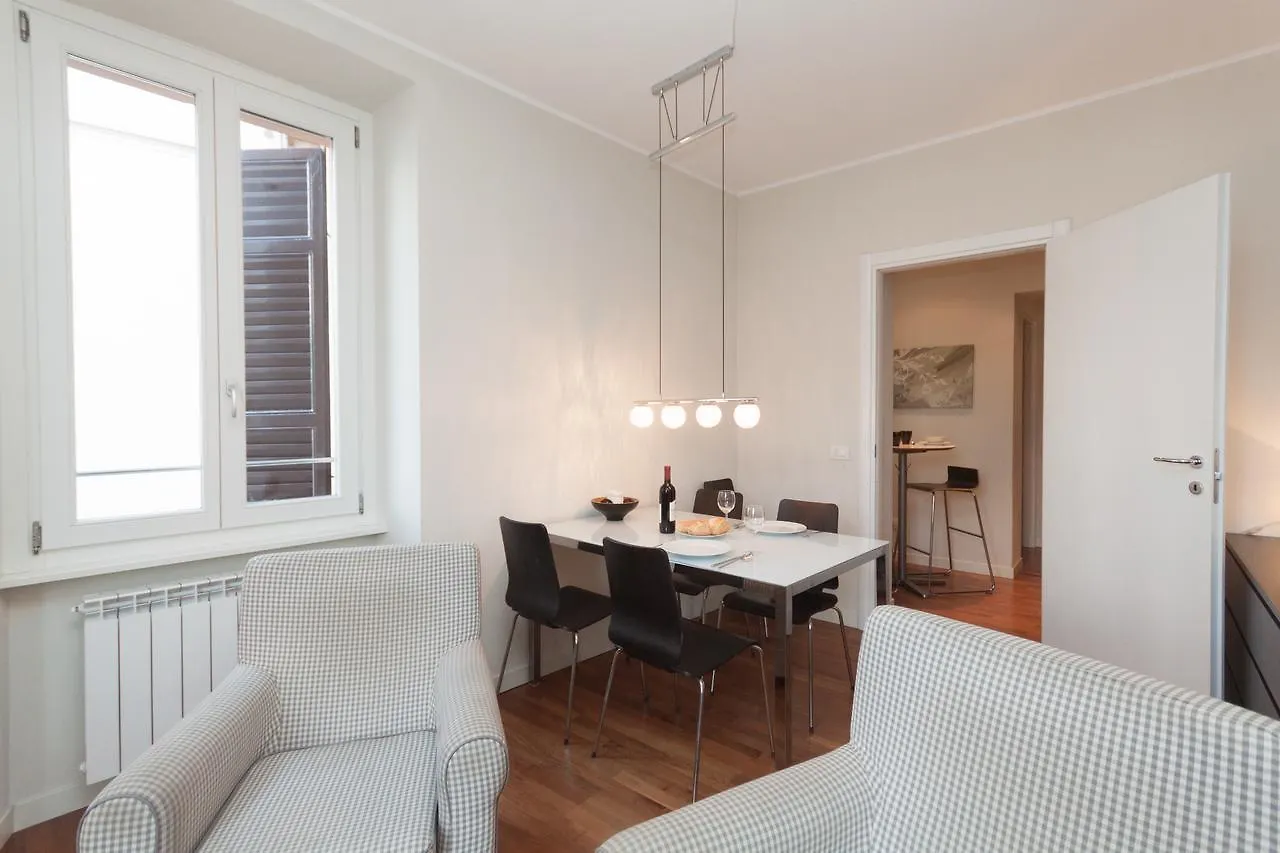Rodrigo Lake Side Suite 0*, Griante Italy