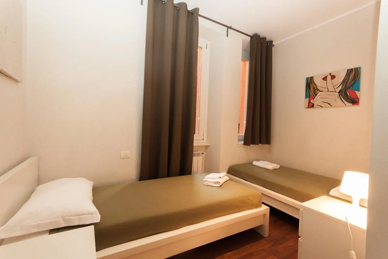 Rodrigo Lake Side Suite Apartment Griante