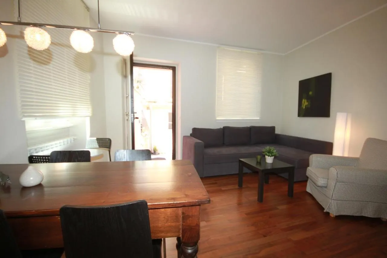 Apartment Rodrigo Lake Side Suite